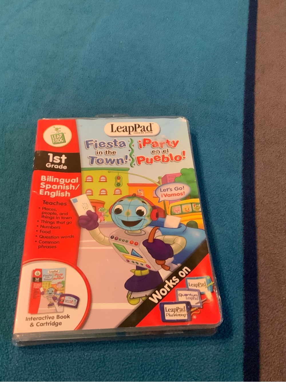 LeapFrog LeapPad Fiesta in the Town Bilingual Spanish/English Book & Cartridge